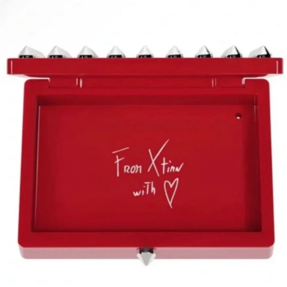 LOUBOUTIN ♥️ Christian Louboutin Red Studded Case WITH DUSTBAG - Picture 7 of 8